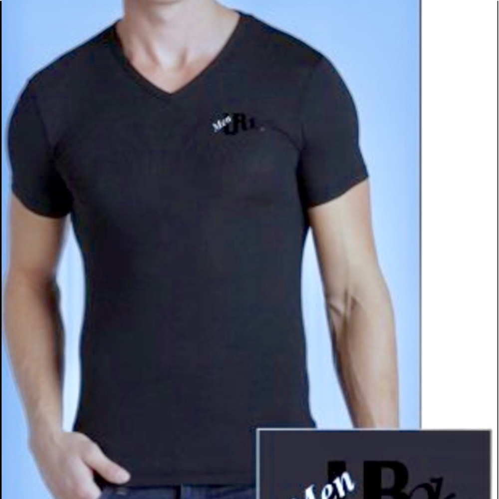Men URok V-Neck Tee Shirt